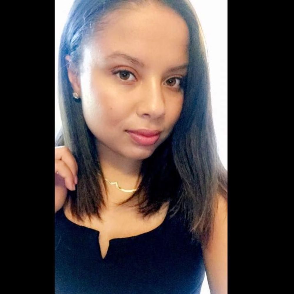 Meet your Posher, Alizia